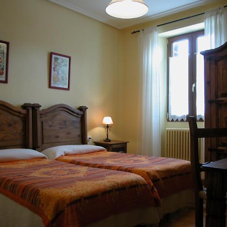 Hostal Casa Sario Хауррьета Экстерьер фото